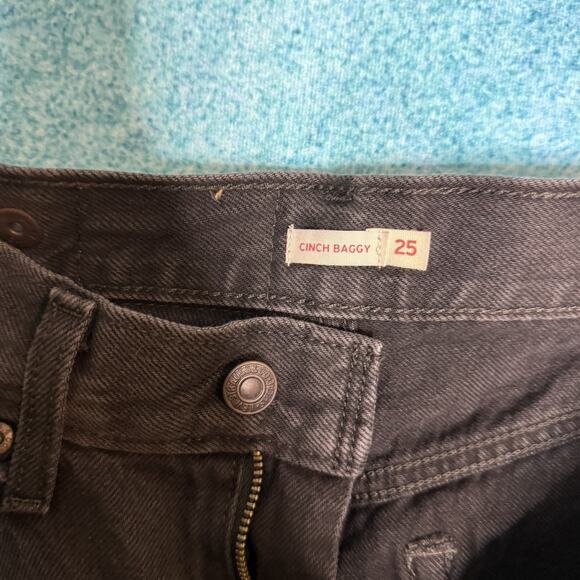 Levi's Women's High-Rise Cinch Baggy Carpenter Jeans Size 25 Fits 26x30 Black - Picture 13 of 16